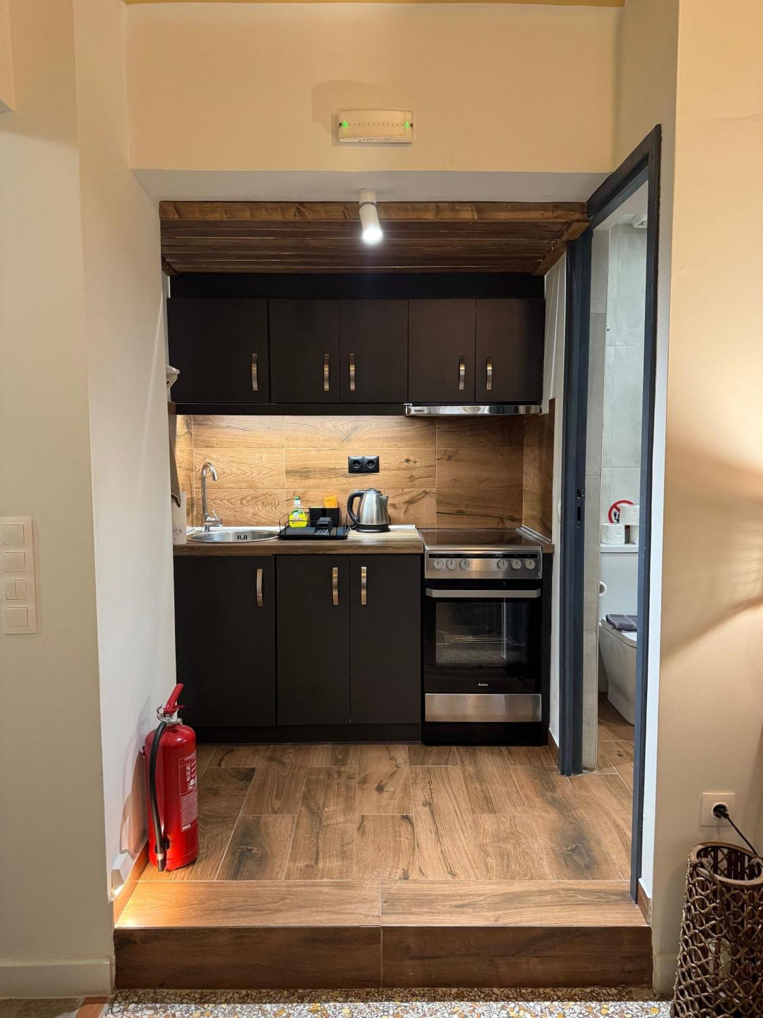 Haris 302 Apartment By Vpn Accomodation เอเธนส์ ภายนอก รูปภาพ